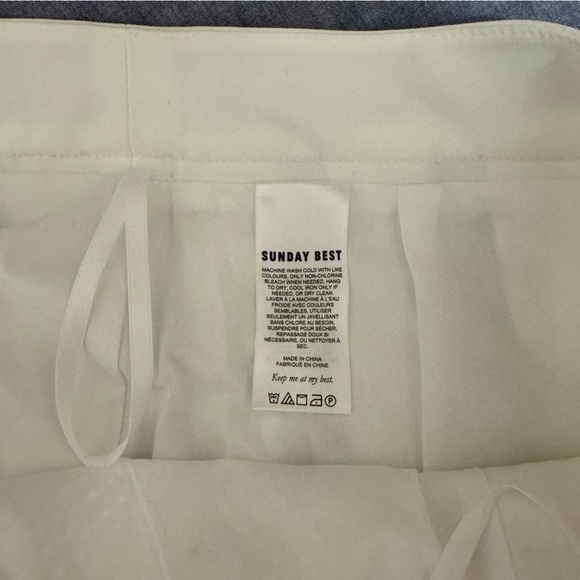 aritzia sunday best skirt - Picture 5 of 5